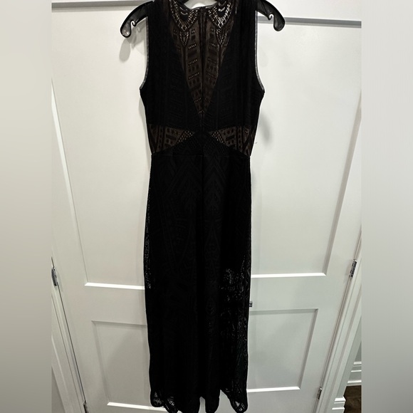 BCBGMaxAzria Stellah Lace Dress - Picture 5 of 6